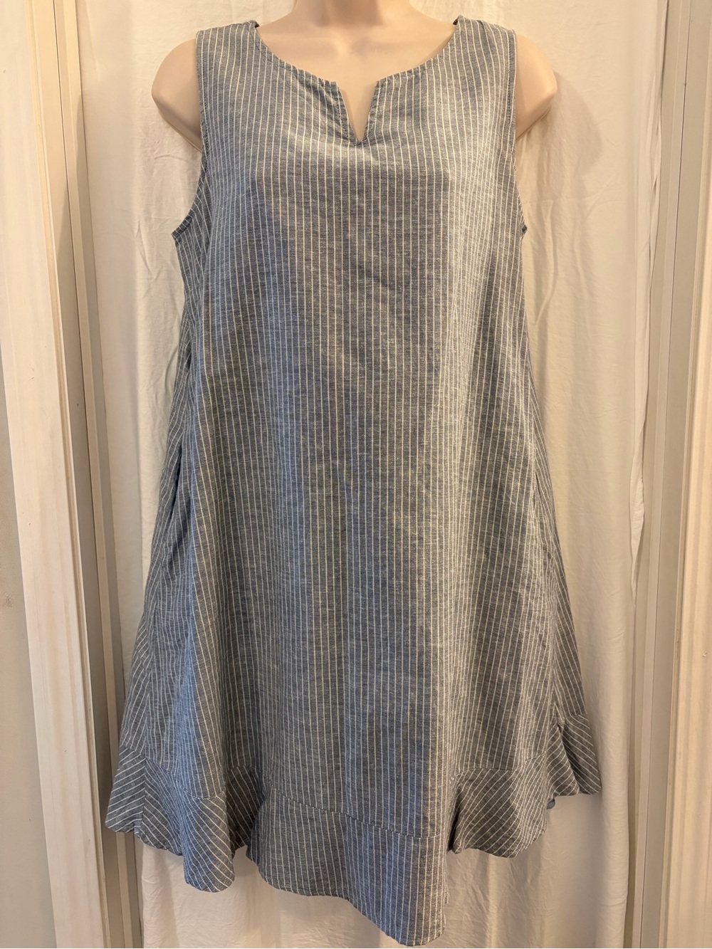 Sleeveless Blue and White SIMPLY NOELLE Striped A-Line Dress